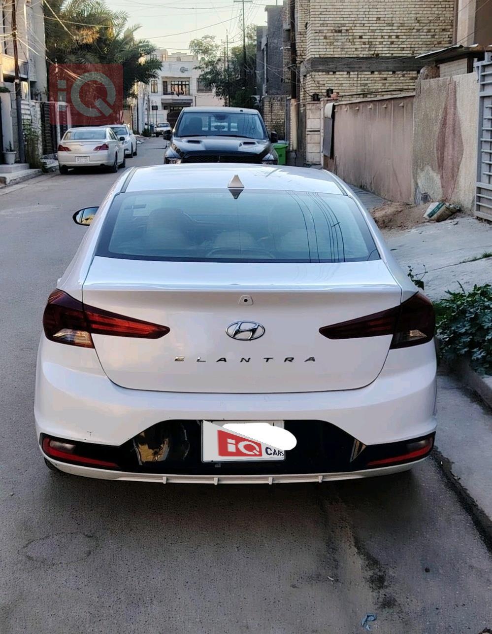 هيونداي النترا